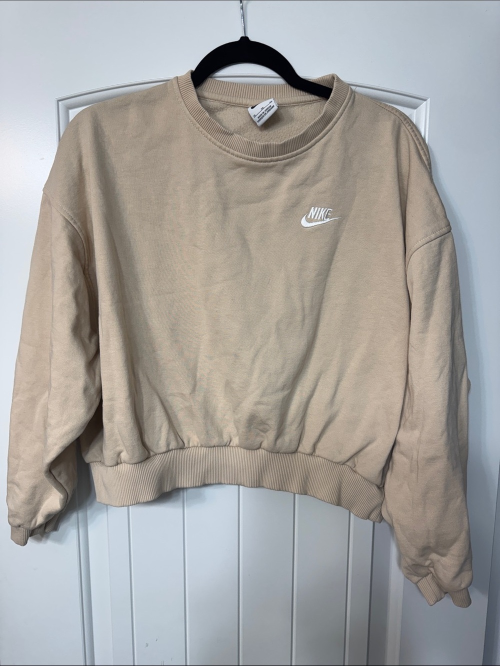 Nike Women's Neutral Beige Pullover Sweatshirt